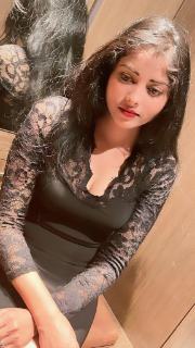 Pallavi Elite Escort Companion in Gwalior Road