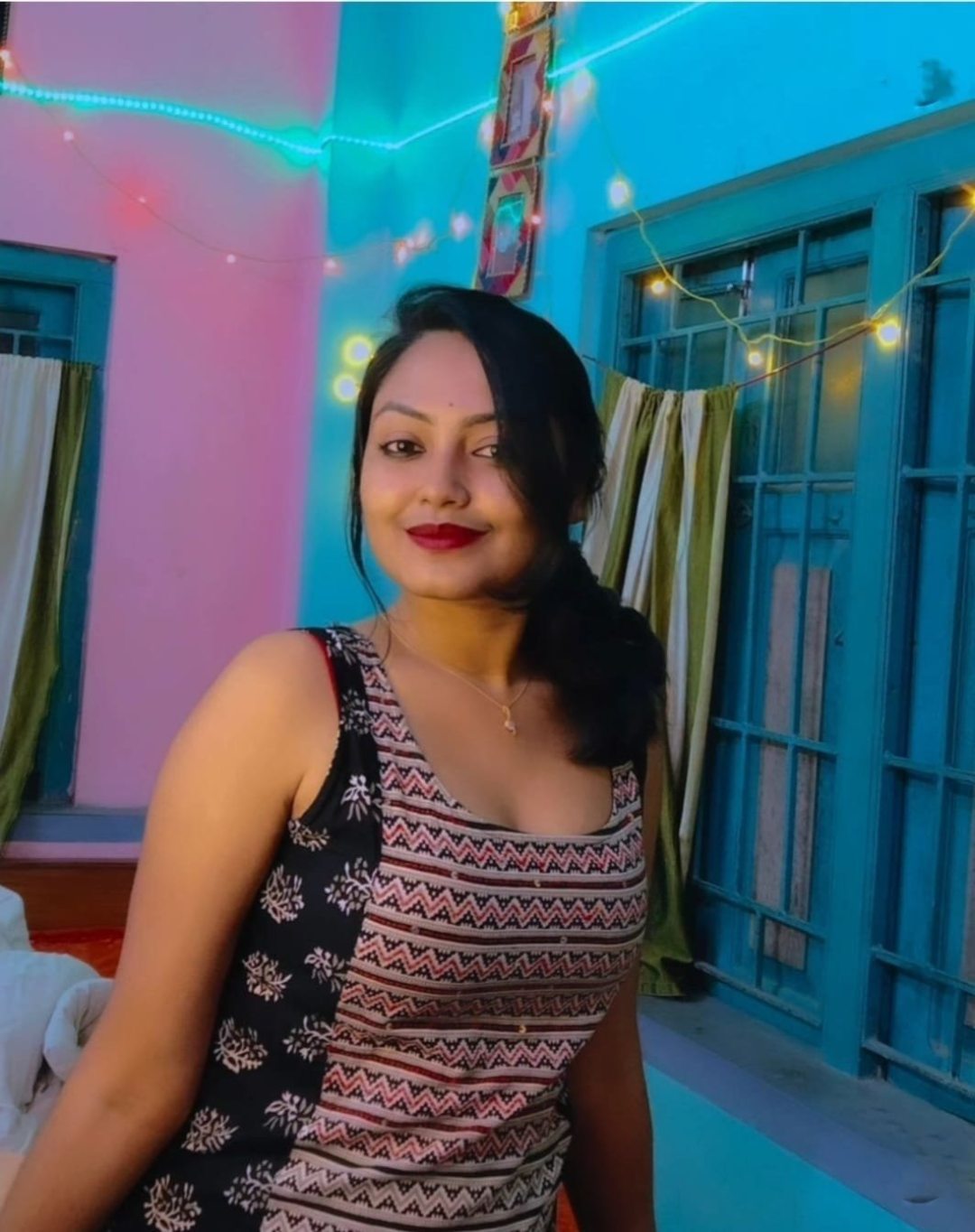 Nikita Chaudhary VIP Model Escort in Nagla Chidda