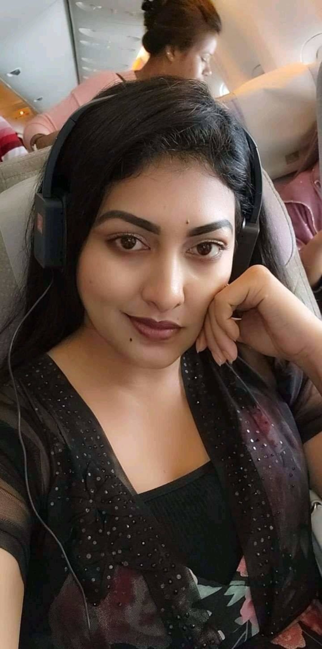 Lina Sharma Private Escort Companion in Adarsh Nagar