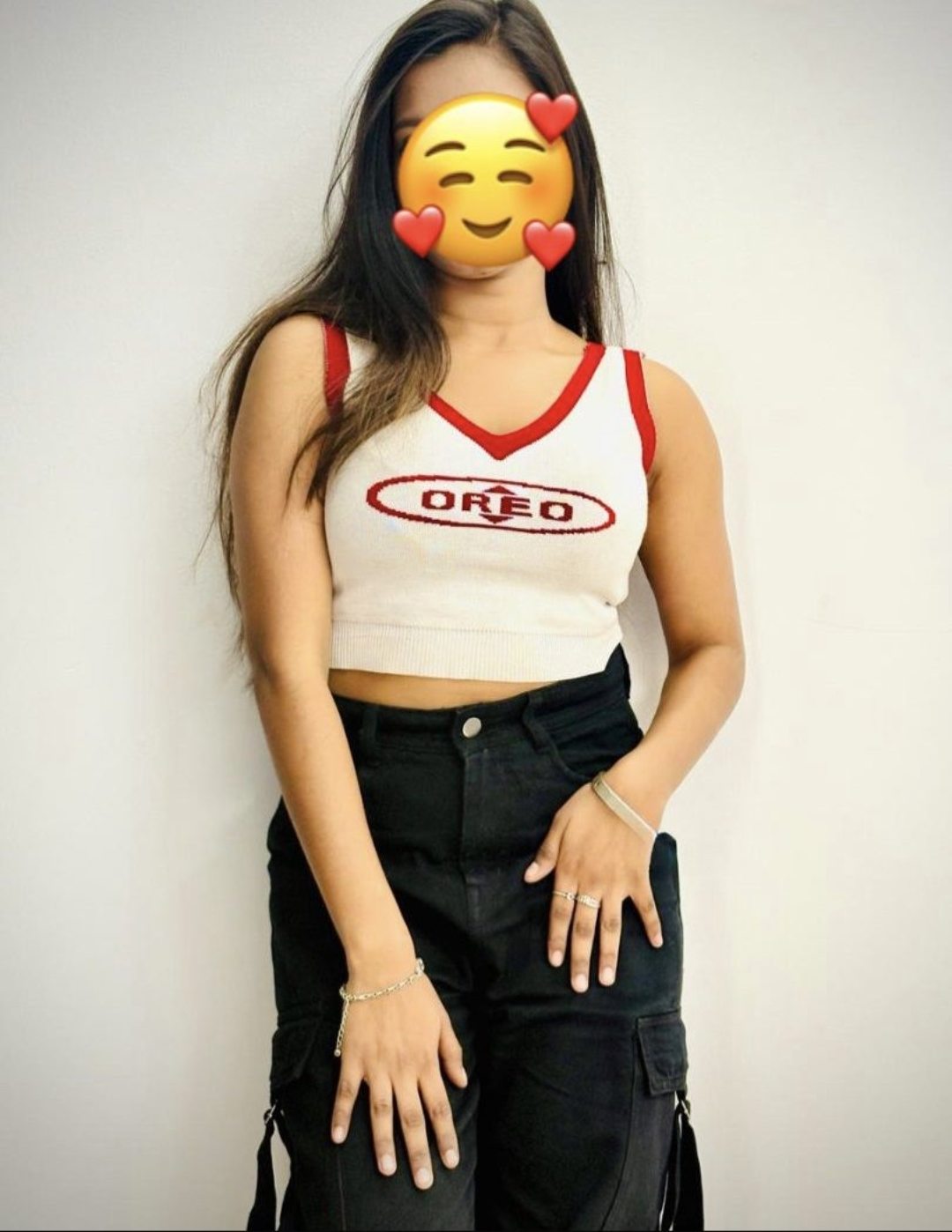 Pihu Kulkarni Elegant Escort Service in Nunhai
