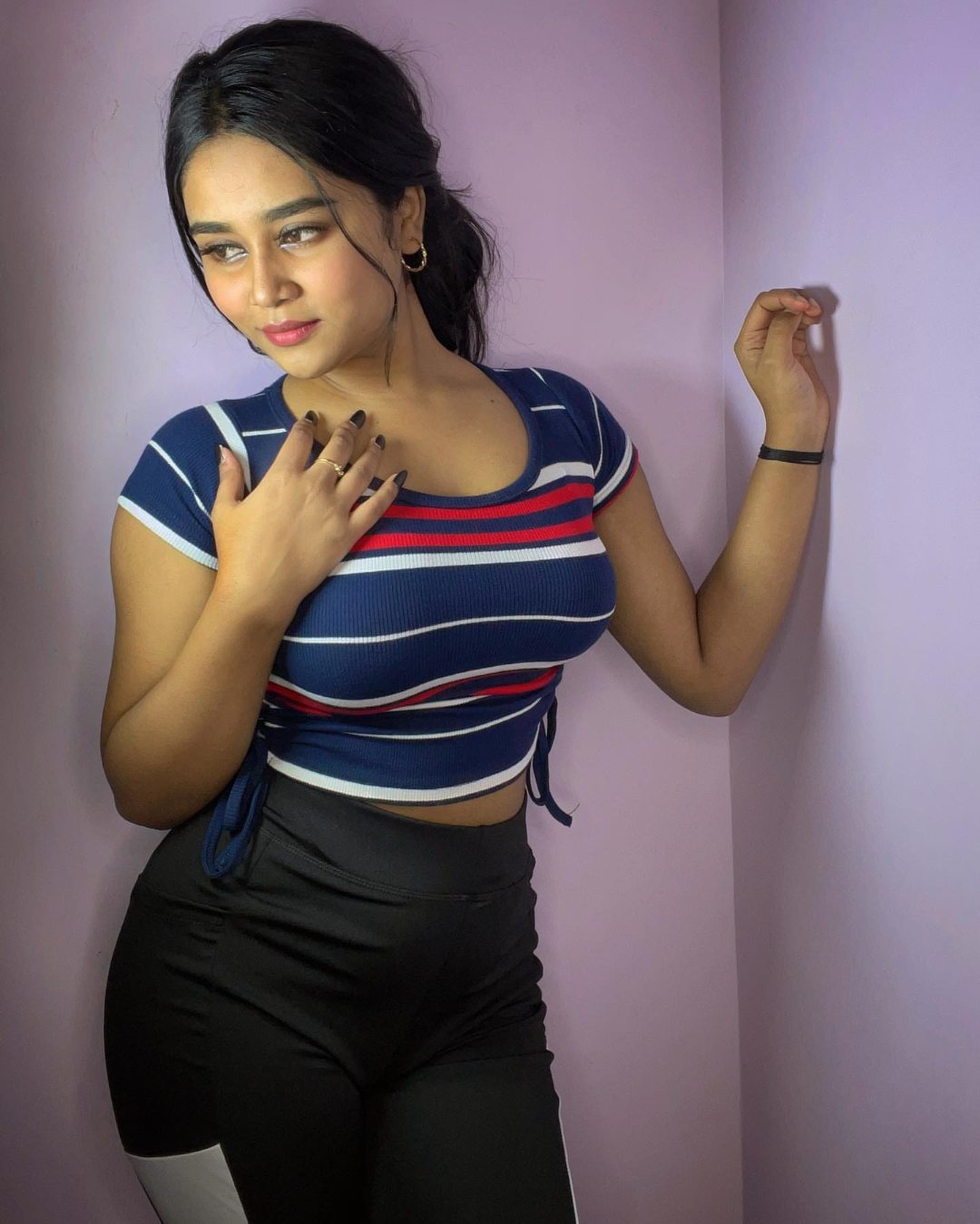 Shreya Sharma Stylish Call Girl in Sadar Bazaar